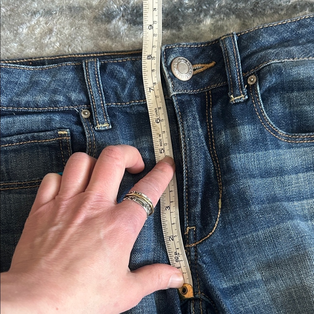 American Eagle Outfitters Women's Dark Blue Skinny Jeans - Picture 5 of 6